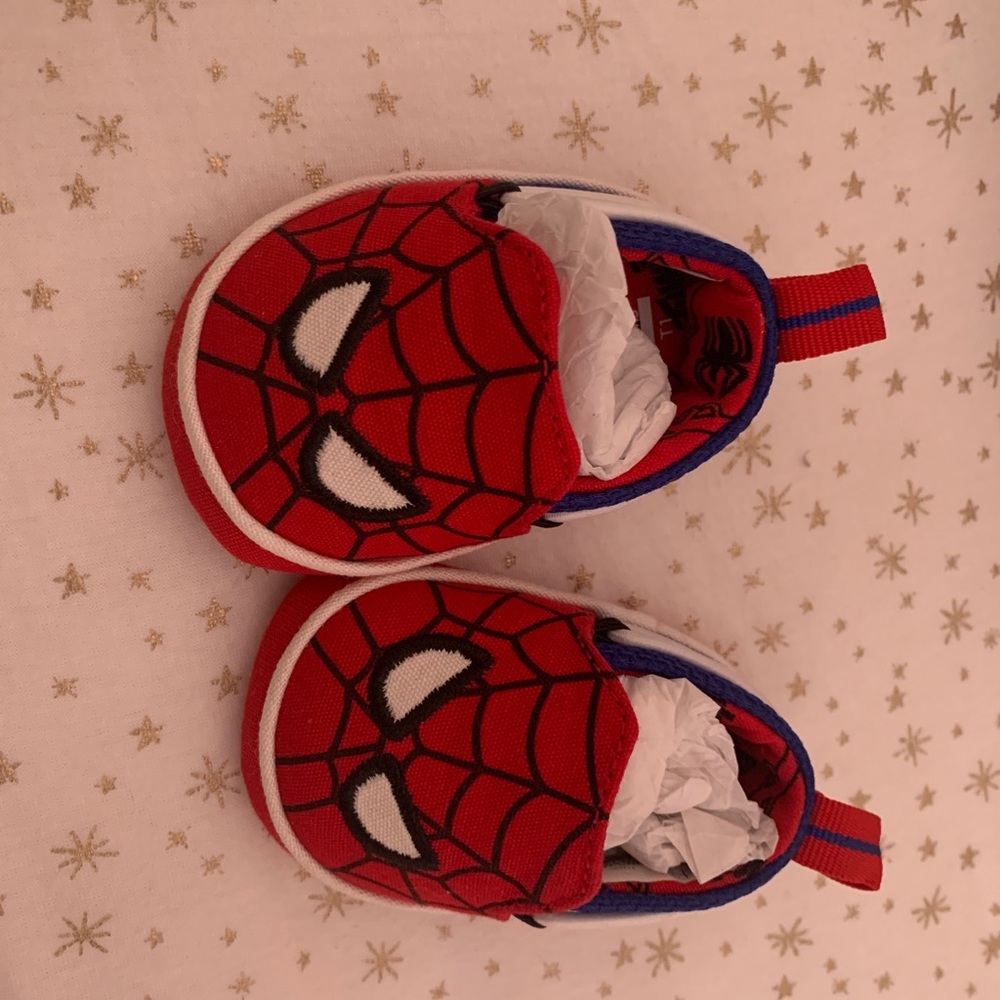 *RARE* Unisex Infant Spiderman Toms: Size 1